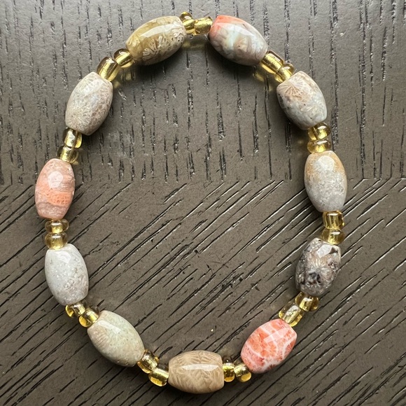 Jewelry - Rice shape coral jade bracelet 7-8mm SIZE 7’